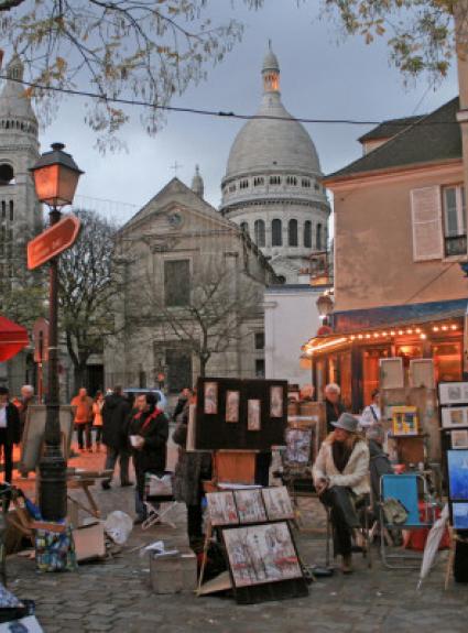 The Place du Tertre and its Parisian bohemian ambiance